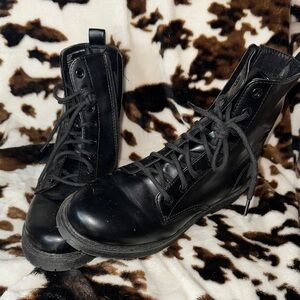 Stylish Black Lace-Up Boots
